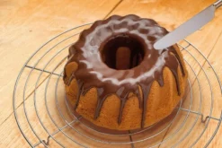 Dr. Oetker Gugelhupf -Lebensmittelserien Geschäft 4502110056 4000521029944 08